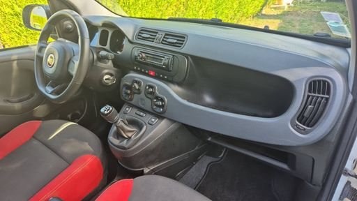 Fiat Panda 1.2 69 - Base – 2018 – 22725 km – Essence – Boîte Manuelle — photo 16