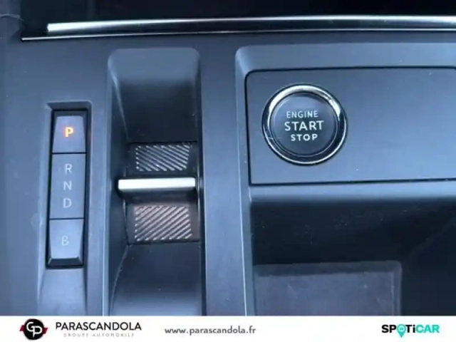 Citroën C5 Aircross hybrid rechargeable 180ch c-series ë-eat8 — photo 13