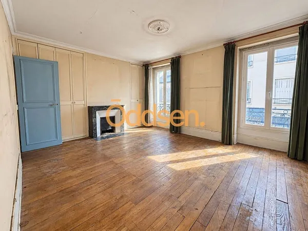 Immeuble 300 m²