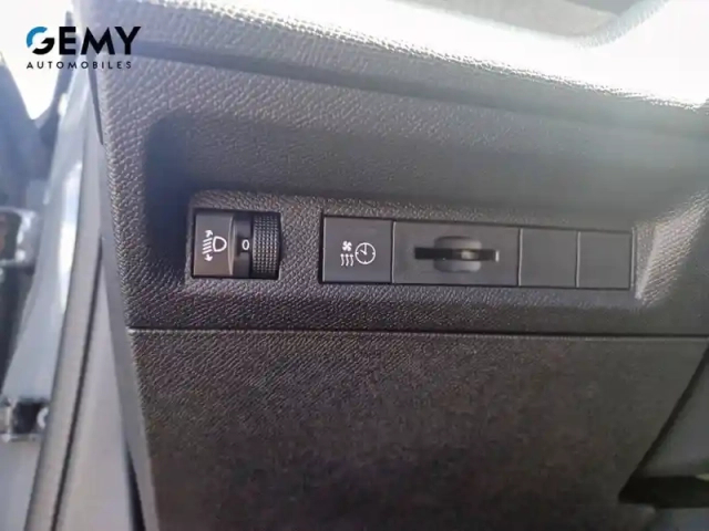 Peugeot 308 sw electrique 54 kwh 156ch — photo 133