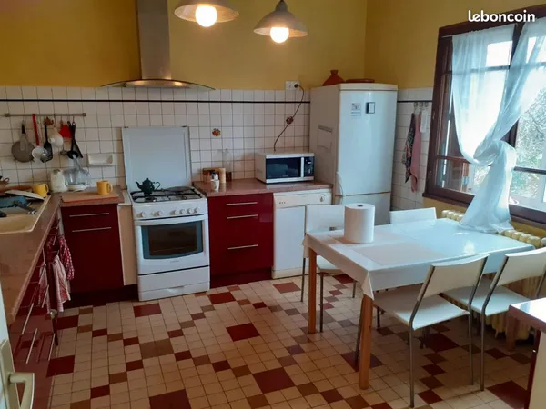Appartement meublé 1er étage
