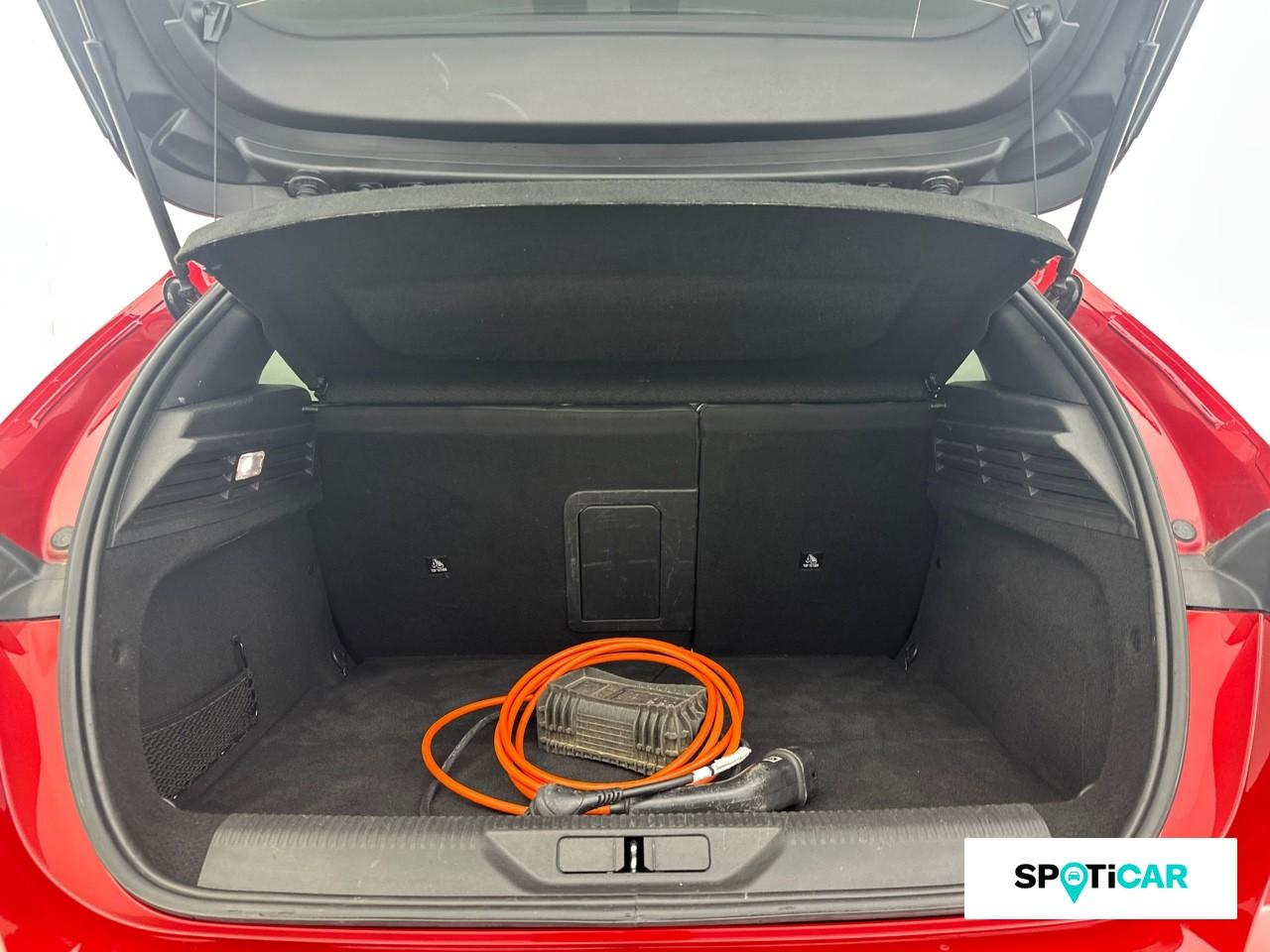 Peugeot 308 nouvelle 308 berline allure pack hybrid 180 e-eat8 — photo 6