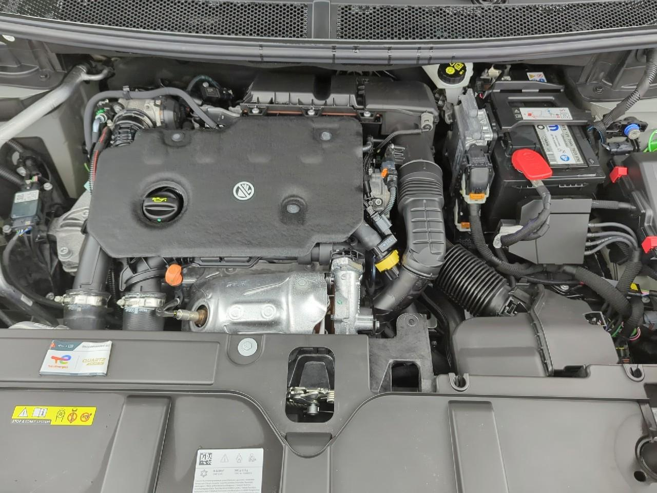 Ds Ds 7 crossback bluehdi 130 eat8 etoile — photo 16