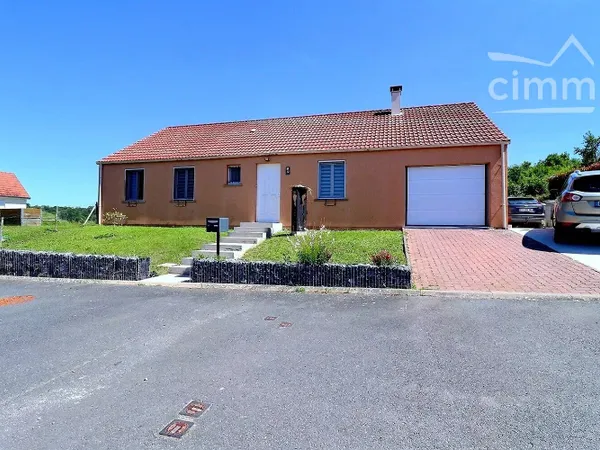 A louer maison individuelle plain-pied de 99.07 m² - 3 chambres - garage - grand jardin à WITTRING