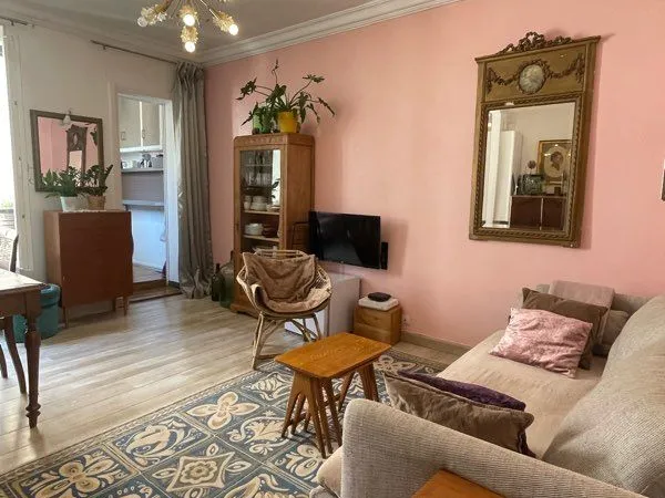 À vendre - 2 pièces traversant de 33 m², métro Saint-Mandé