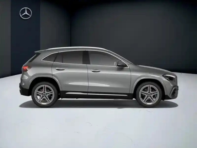 Mercedes Gla 200 d 4matic amg line — photo 6