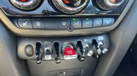 Mini Countryman Cooper 136ch Highlands BVA7 — photo 32