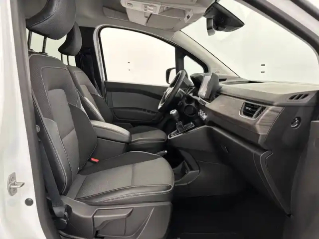 Renault Kangoo blue dci 95 — photo 28