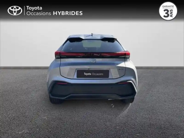 Toyota C-Hr 2.0 hybride rechargeable 225ch design my25 — photo 4