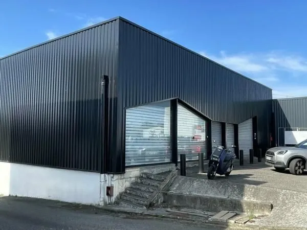 Local commercial 515 m²