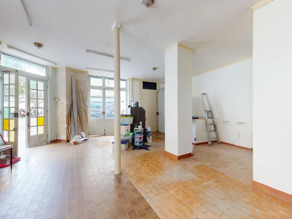 Local commercial 74 m²