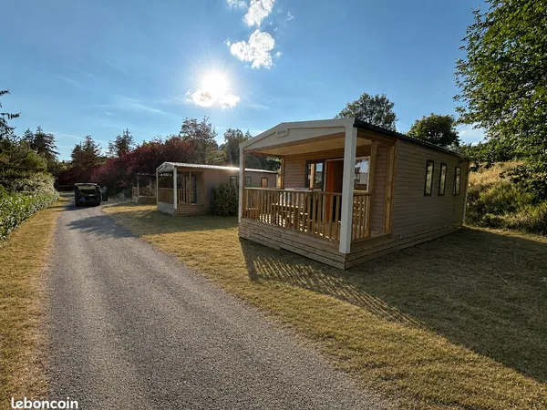 Parcelle mobil-home à louer à l'année - environ 100m2 - Camping KAAMP