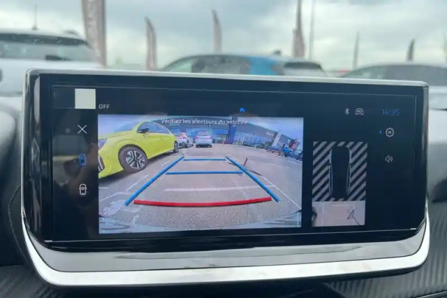 Peugeot 208 100 s&amp;s bvm6 — photo 7