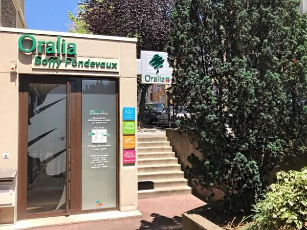 Garage / box 10 m² VILLEFRANCHE SUR SAONE
