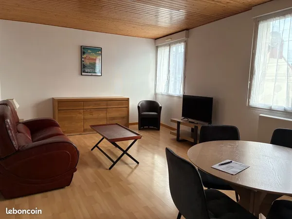 Immeuble 11 pièces 217 m²
