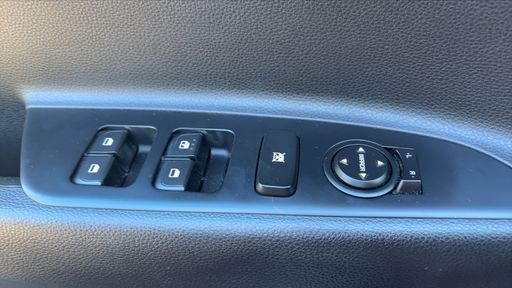 Kia Stonic 1.6 CRDi 110 - Active – 2018 – 99380 km – Diesel – Boîte Manuelle — photo 8