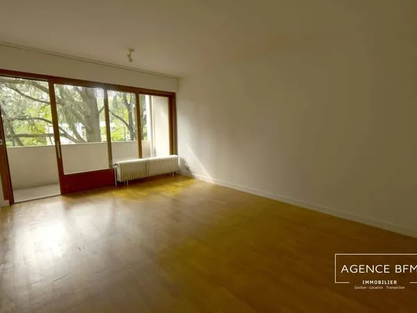Appartement 2 pièces 61 m²