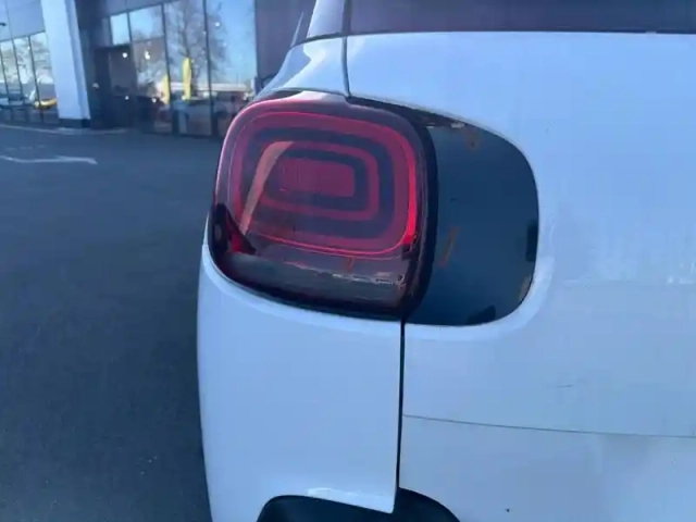Citroën C3 Aircross bluehdi 100 bvm5 — photo 17