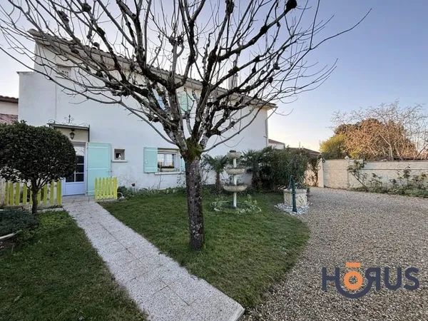 Maison 5 pièces 196 m²