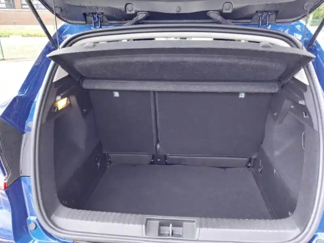 Renault Captur tce 90 — photo 15