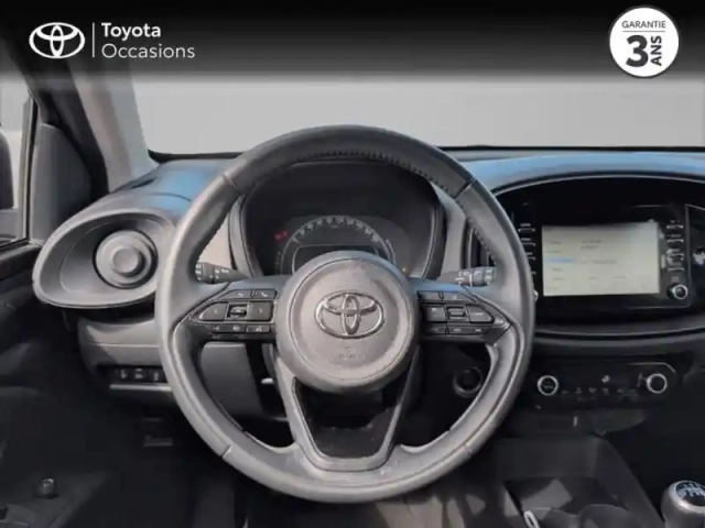 Toyota Aygo X 1.0 vvt-i 72ch dynamic — photo 9