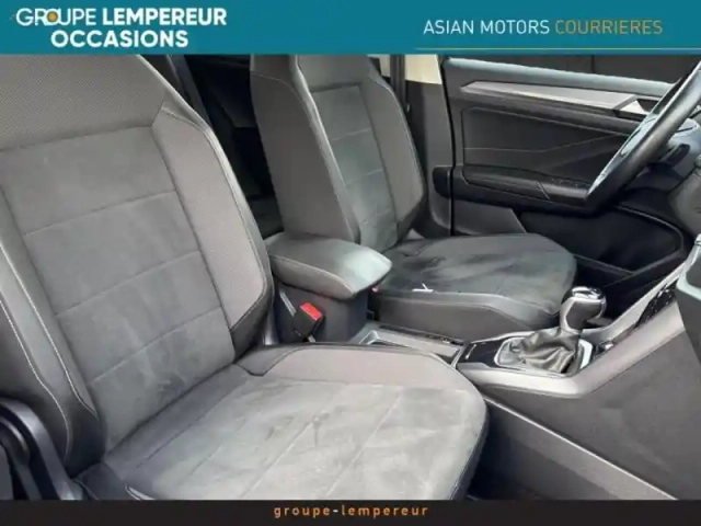 Volkswagen T-Roc 2.0 tdi 150ch style dsg7 — photo 9