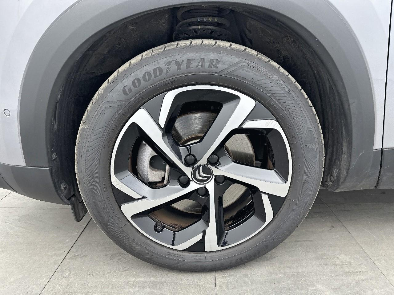 Citroën C5 Aircross hybride rechargeable 225 s&s e-eat8 shine — photo 14