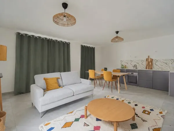 Appartement 4 pièces 91 m²