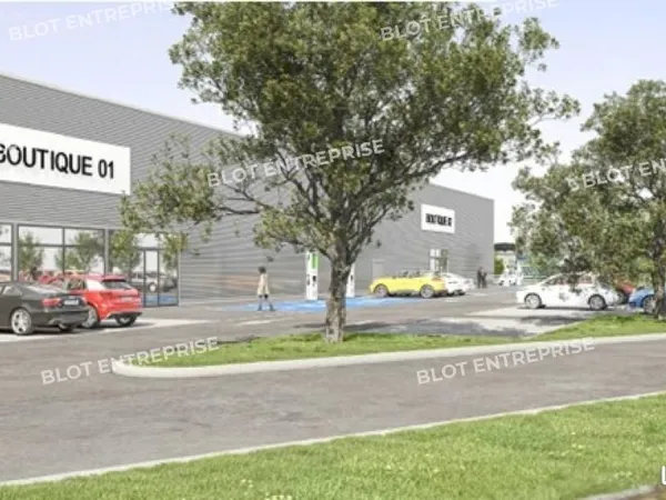 Local commercial 940 m²