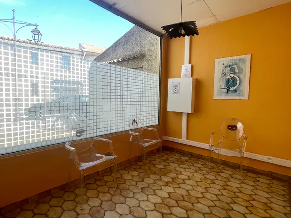 Local commercial 76 m²