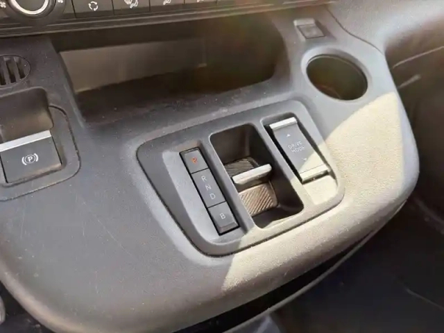 Citroën Berlingo e- taille m 136 ch 100 kwh automatique — photo 14