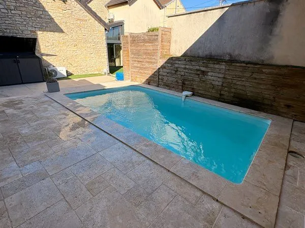 Location Maison rénovée - piscine