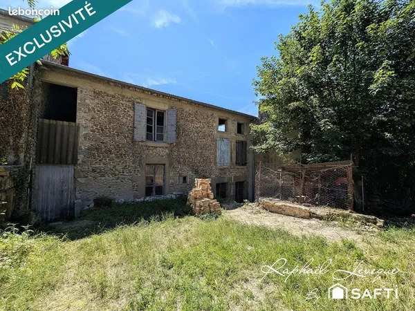 Immeuble 300 m²