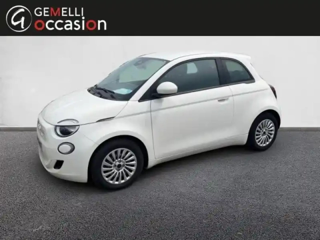Fiat 500 e 95ch action