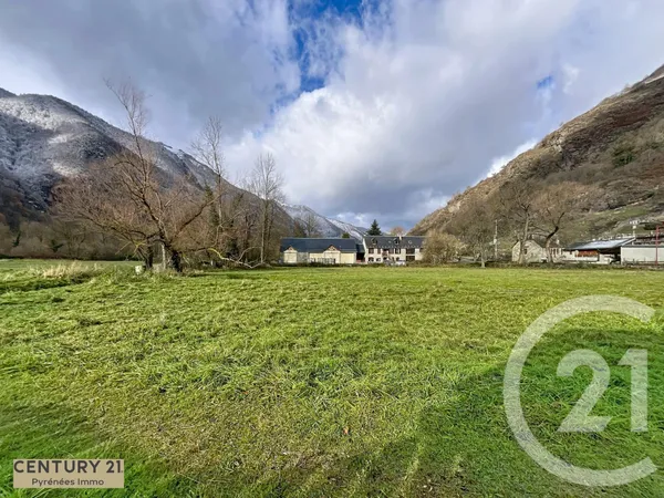 Terrain 1483 m²