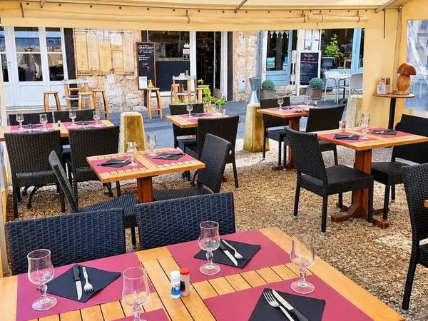Bergerac centre-ville - Fonds de commerce Restaurant - 78 C