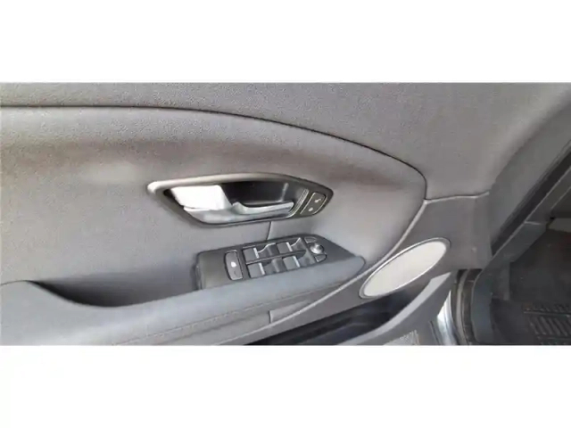 Land Rover Range Rover mark iv td4 150 bva — photo 12