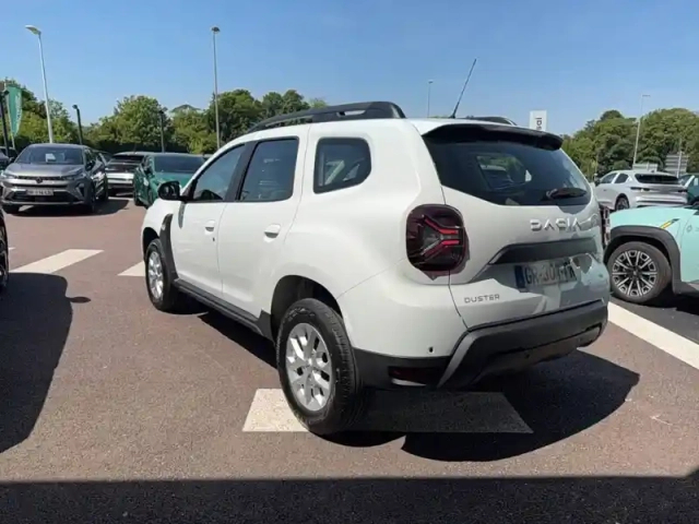 Dacia Duster blue dci 115 4x2 — photo 3