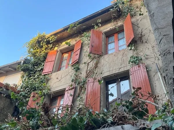 Maison 10 pièces 165 m²