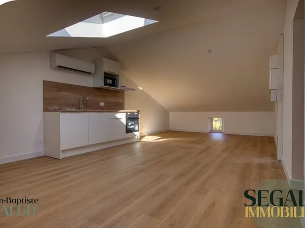 Appartement T2 bis neuf avec box et jardin partagé