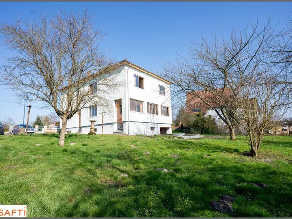 Maison de 201 m² habitables - Terrain de 40 ares