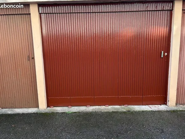 Garage fermé CHENÔVE