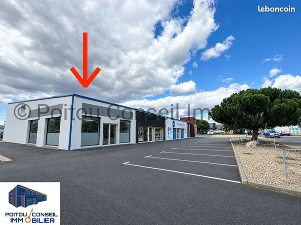 Local commercial 290 m²