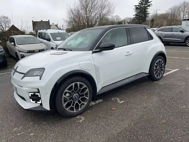Renault 5 renault  e-tech electrique 10 ch autonomie confort — photo 1