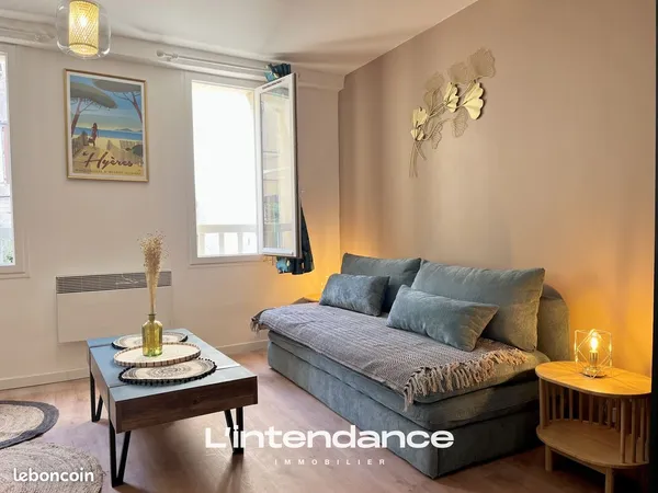 Studio 1 pièce 33 m²