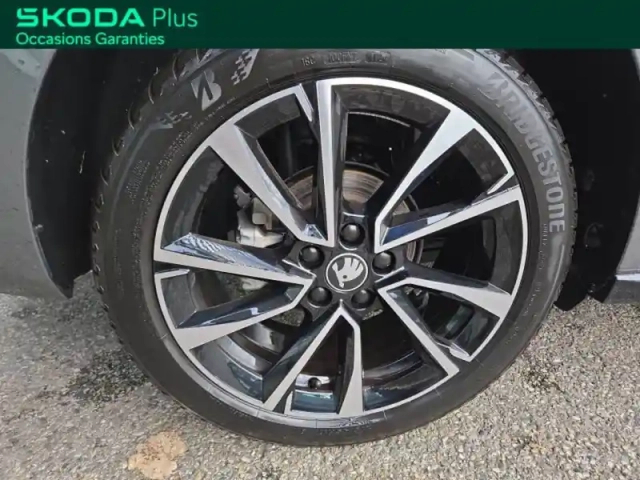 Skoda Fabia 1.0 tsi 116 ch evo 2 dsg7 monte-carlo — photo 6
