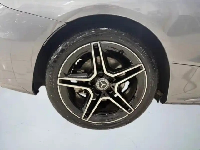 Mercedes Classe C 300 d amg line — photo 49