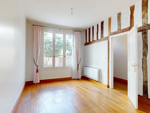 Maison 8 pièces 170 m²