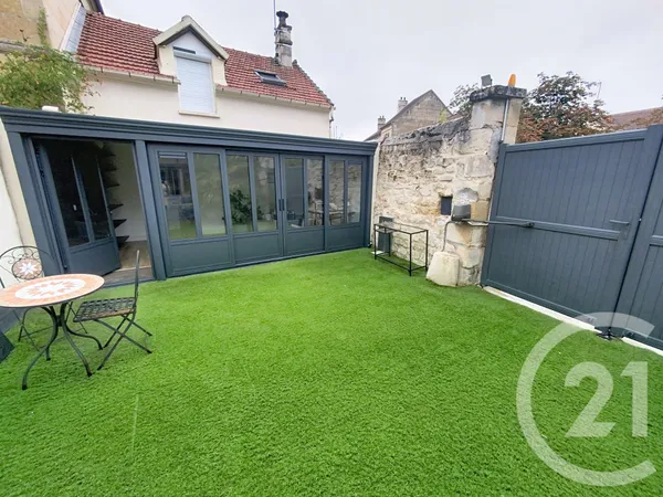 Maison 2 pièces 67 m²