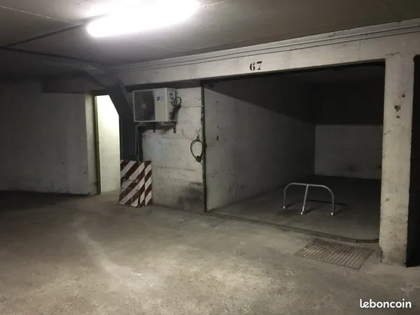 Parking/box à louer quartier Trudaine/Rochchouart